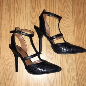 Black strappy heels